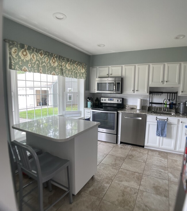 Building Photo - 207 Georgetown Dr