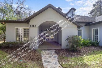 Building Photo - 9510 NW 59 Ln