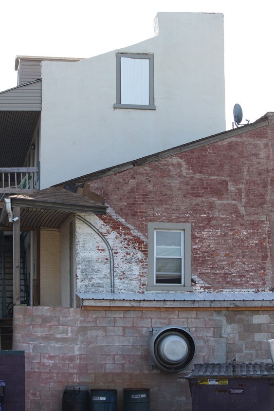 137 Locust - 137 Locust St