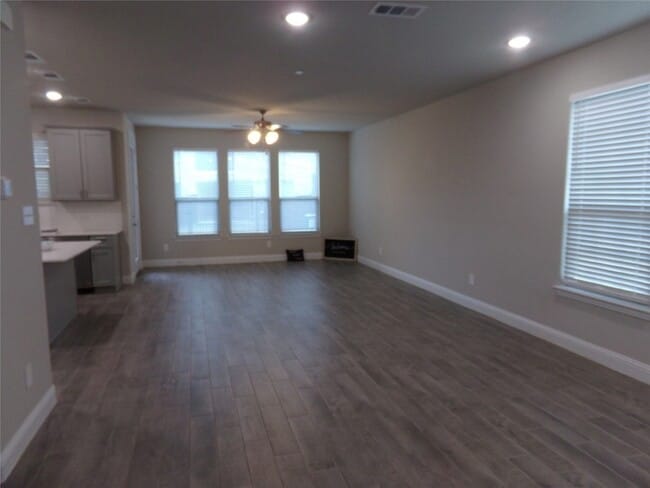 Building Photo - 1748 Redding St