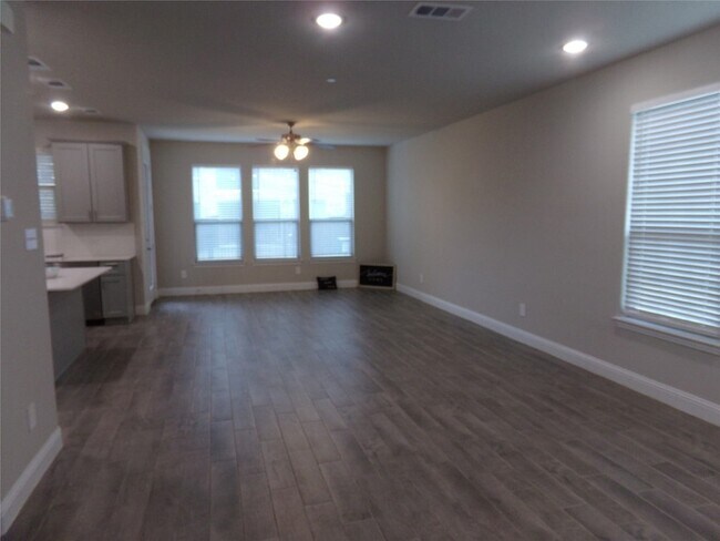 Foto del edificio - 1748 Redding St