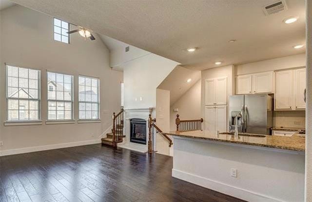 Building Photo - 2406 Magalia Ln
