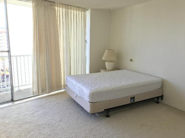 Foto del edificio - HOLIDAY VILLAGE studio, sec, A/C, lanai, pool