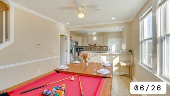 Foto del edificio - 4302 Woodlea Ave