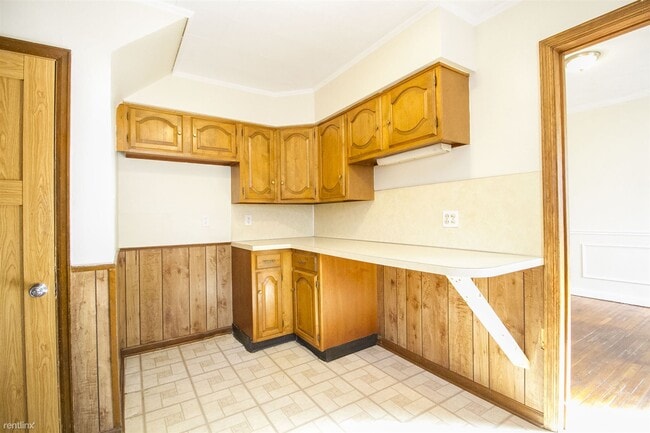 Building Photo - 616 Lodge Ave