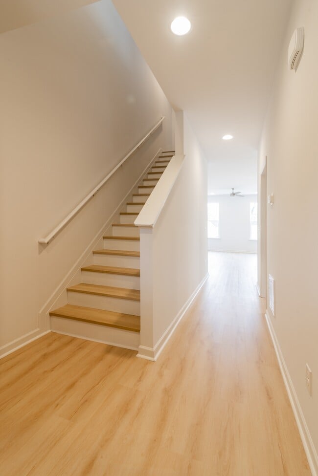 Photo - 2719 Capitol Dr Townhome