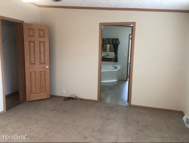 Building Photo - 3 br, 2 bath Mobile Home - 23049 Aspen Blvd
