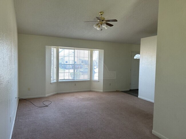 Building Photo - 3804 Water Oak Dr., Killeen