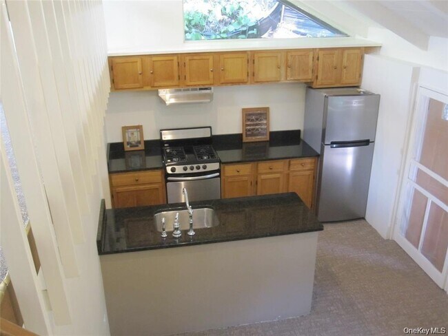 Foto del edificio - 909 US-9W