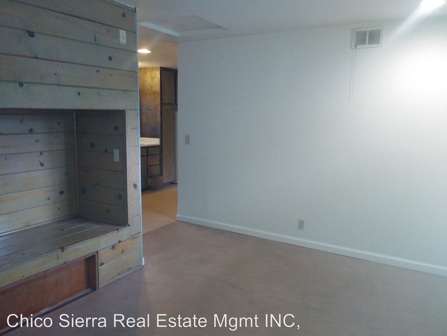 Building Photo - 1370 Orchard Way