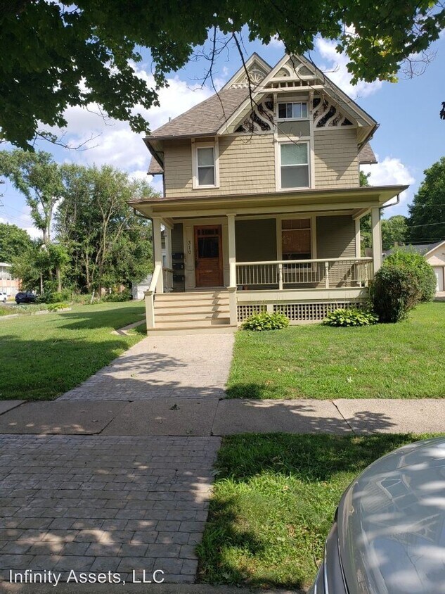 Primary Photo - 310 S 1st St