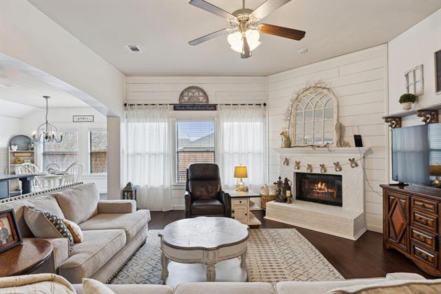 Foto del edificio - 525 Braewick Dr