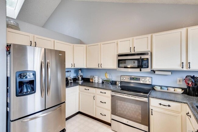 Photo - 5530 E 130th Dr House