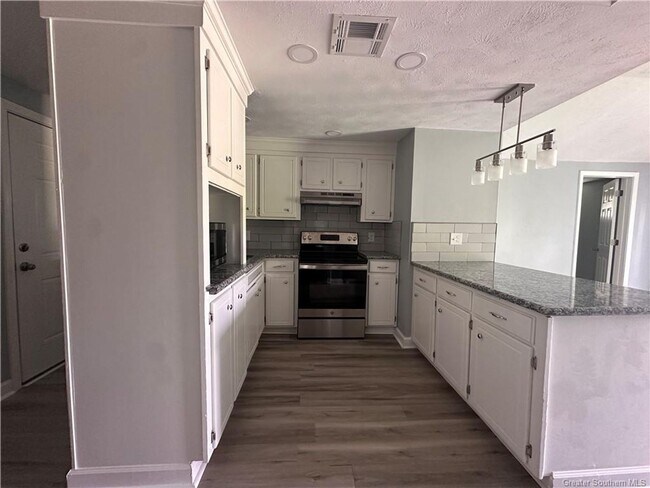 Foto del edificio - Amazing updated 3/2!