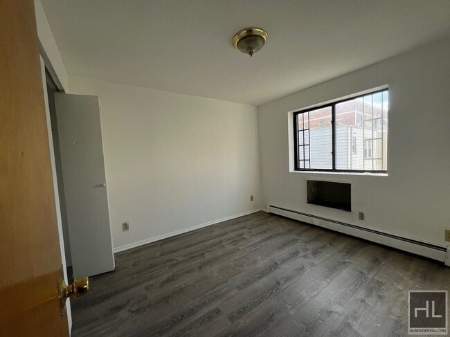 Building Photo - 111 STREET