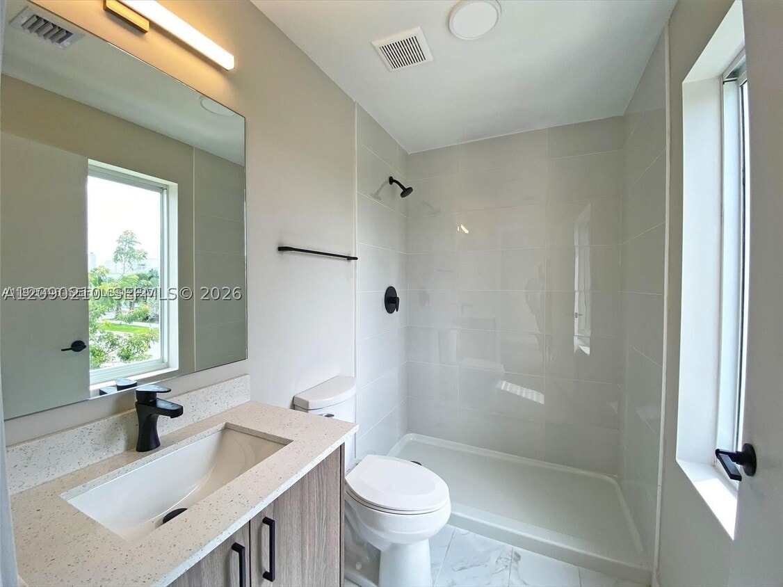 Building Photo - 25731 SW 144th Ave