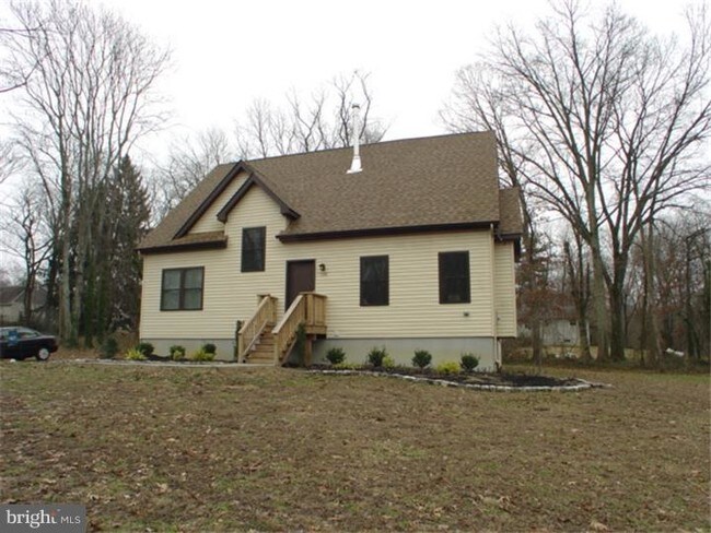 Building Photo - 125 Warwick Ct
