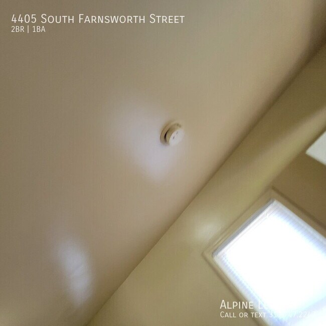 Foto del edificio - 4405 S Farnsworth St