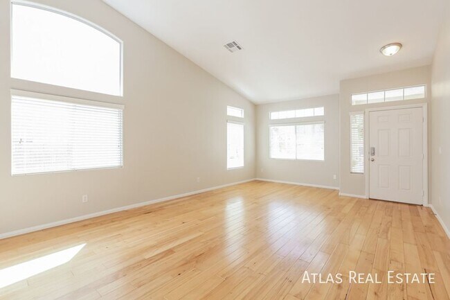 Building Photo - *COMING SOON 3-24-2025* Single Story 4-Bed...