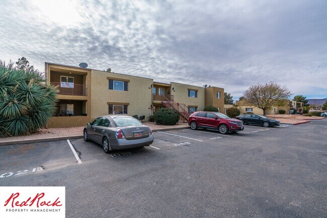 Foto del edificio - Enjoy Scenic Ivins Living – 3-Bed, 2-Bath ...
