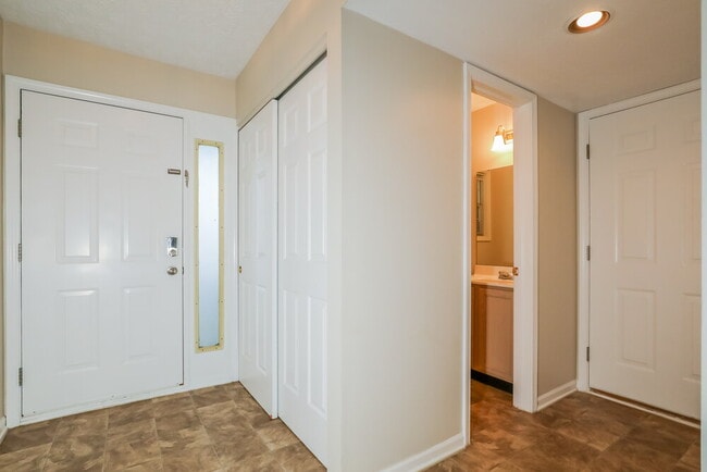 Foto del edificio - 1541 Brookfield Cir