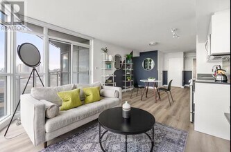 Building Photo - 21 Iceboat Terr