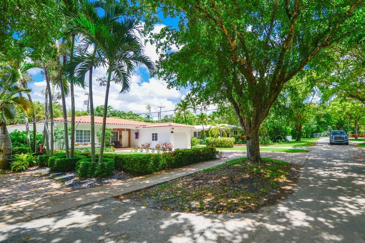 Photo - 1714 Costado Street, Coral Gables, FL 33134 - 3 BR 2 BA house