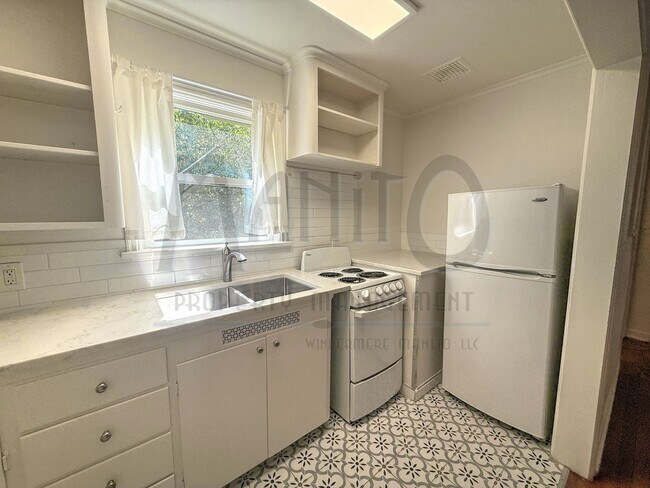Foto del edificio - Browne's Addition Loft-Style Studio