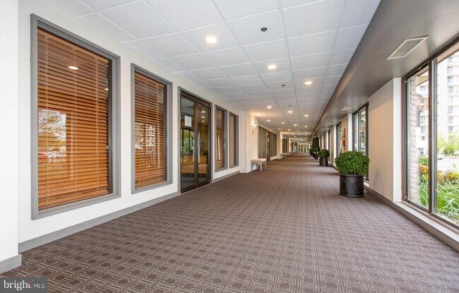 Foto del edificio - 20930 Valley Forge Cir