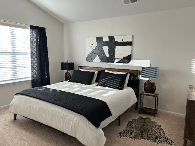 Building Photo - Room in Townhome on Murray Br Dr
