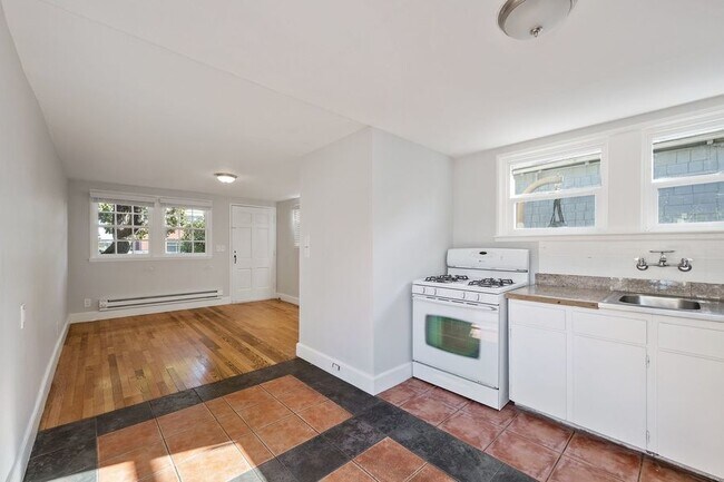 Foto del edificio - Charming Studio in San Mateo!