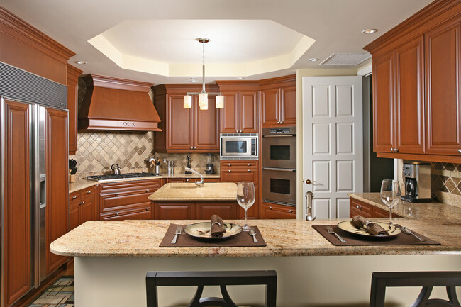 Building Photo - 940 Cape Marco Dr