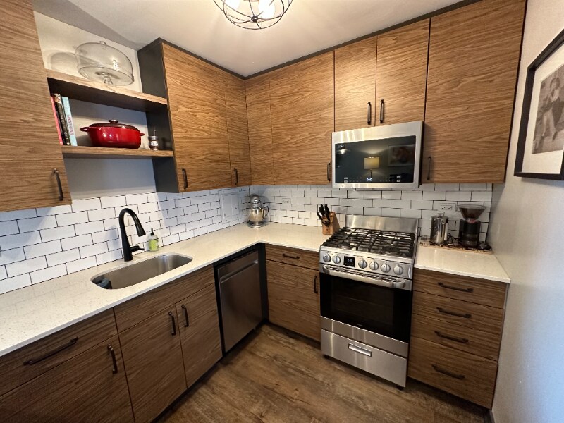 Foto principal - 512 W Wrightwood Ave