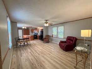 Building Photo - 7113 Timber Ridge S Building Photo - 7113 Timber Ridge S