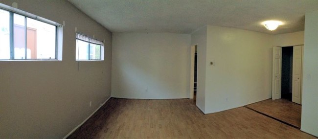Building Photo - 441 Longfellow Ave