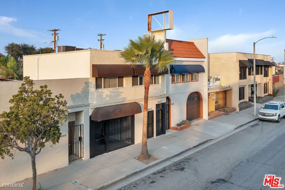 Primary Photo - 2 br, 2 bath House - 5833 E Beverly Blvd