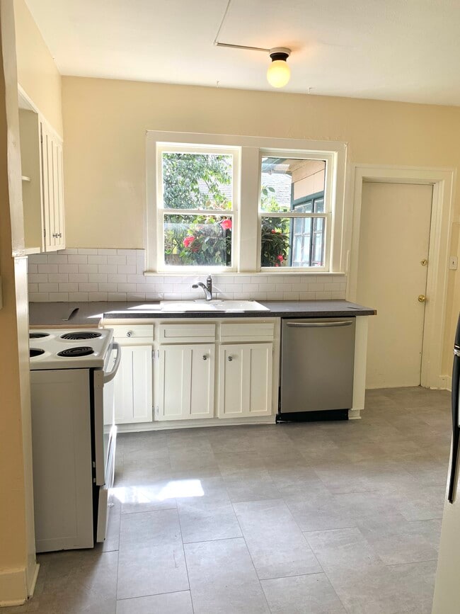 Foto del edificio - 4207 N Albina Ave