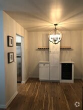 Building Photo - 4480 Ironwood Cir