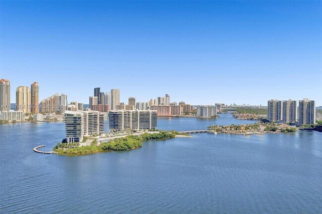 Foto del edificio - 3370 Hidden Bay Dr