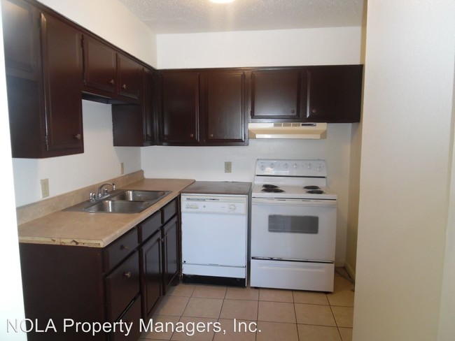 Building Photo - 3712-3714 Rockford Heights