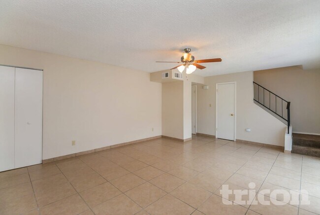 Foto del edificio - 5025 S Mill Ave