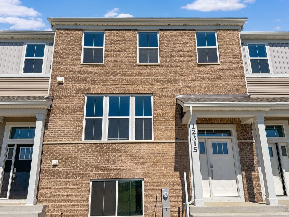 Primary Photo - 3 Bedroom 2.5 Bathroom Brand New Construct...