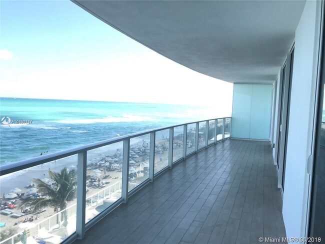 Building Photo - 3951 S Ocean Dr