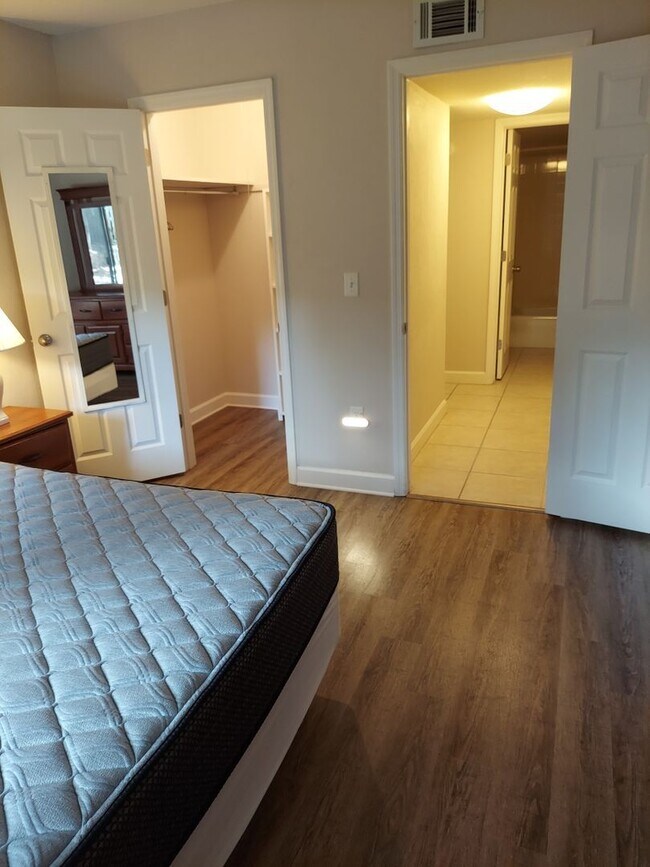 Foto del edificio - 1700 SW 16th Ct