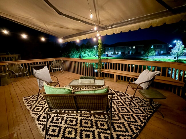 Photo - 45 Waters Way Townhome