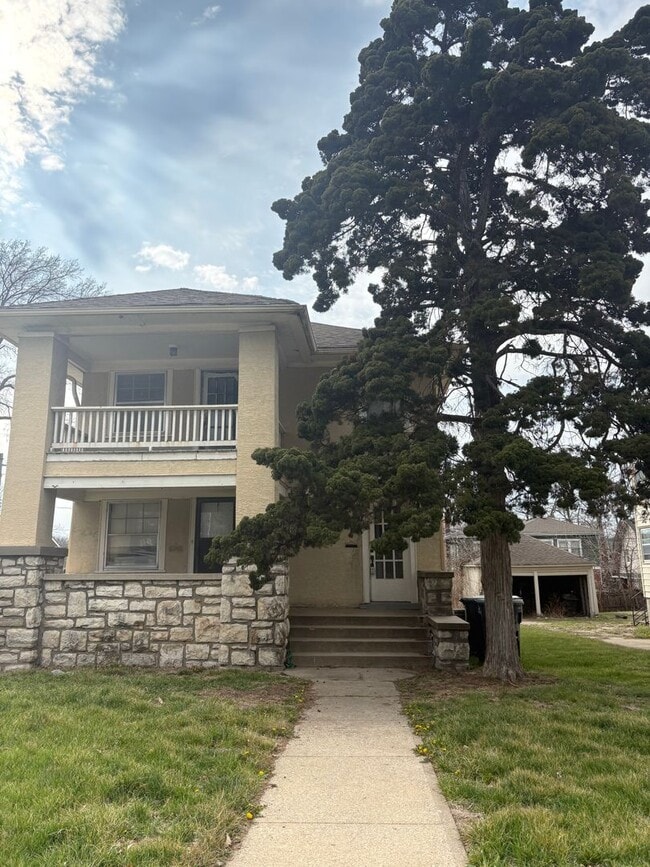 Building Photo - 5446 Harrison St