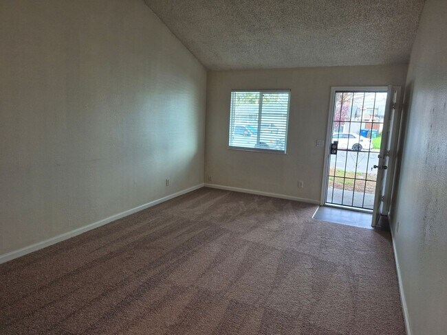 Foto del edificio - 3926001/70