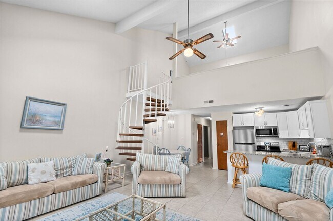 Building Photo - Long Term Furnished Top Floor Condo - 2 bed/2bath with Community Pool
