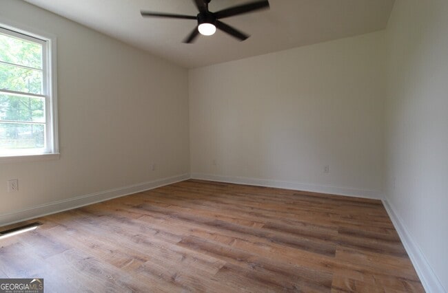 Building Photo - 8142 Alabama Hwy