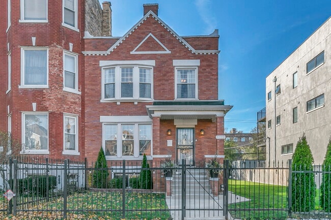 Building Photo - 6612 S University Ave